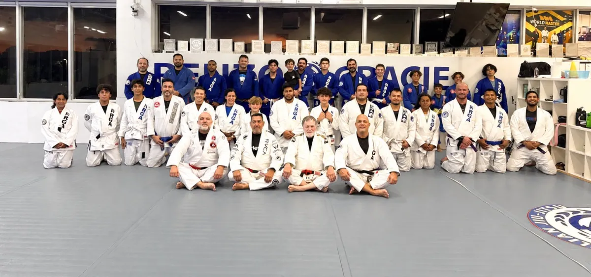 Foto del equipo Renzo Gracie en el tatami